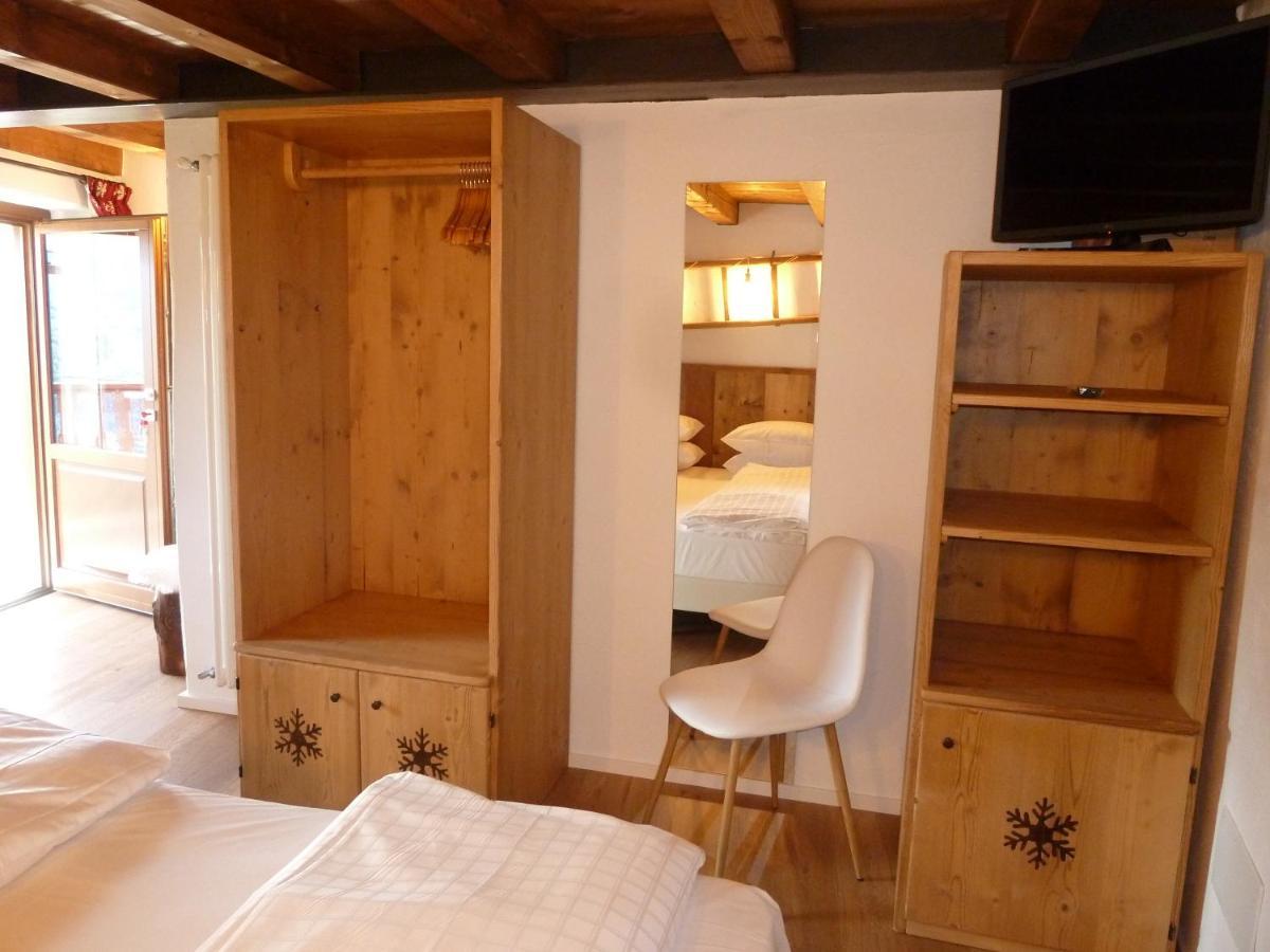 Beb Luca76 Bed & Breakfast Avise Dış mekan fotoğraf