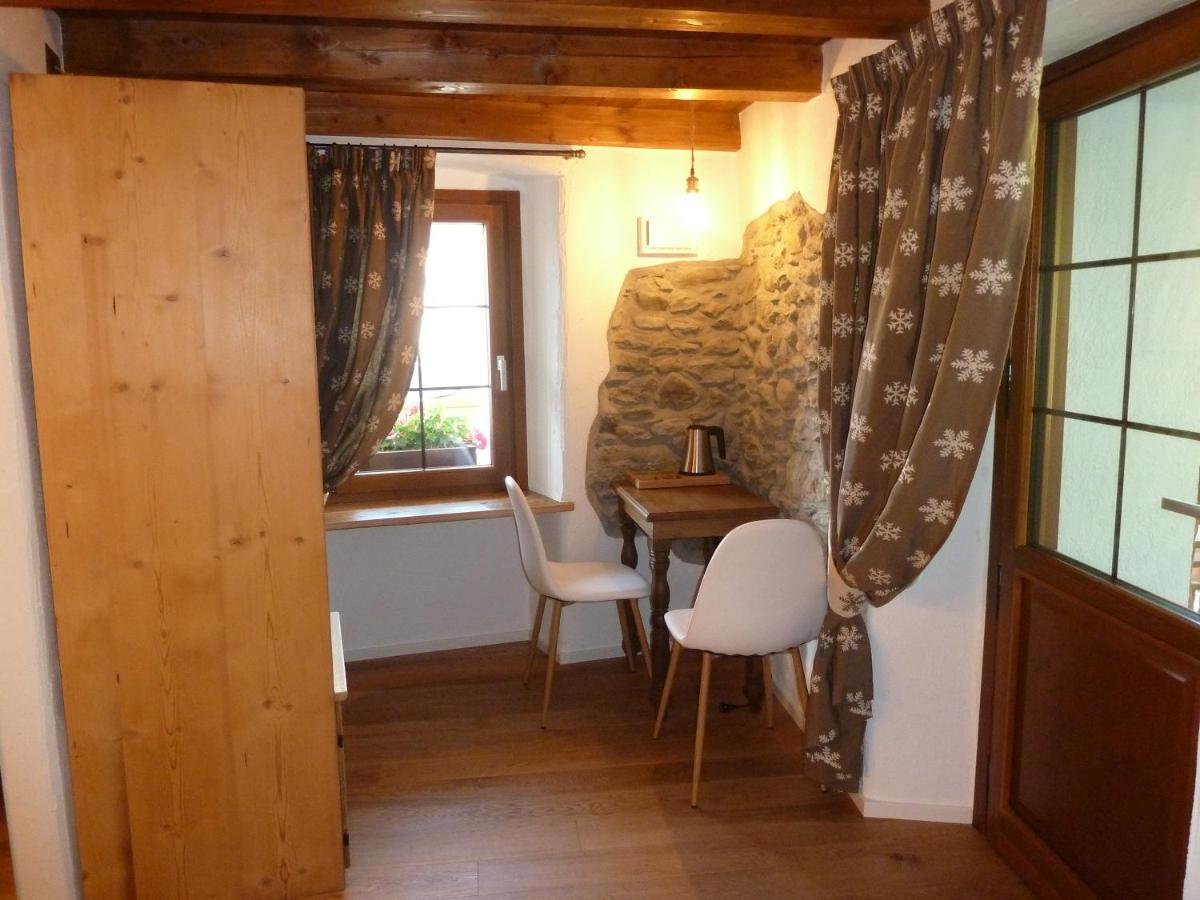 Beb Luca76 Bed & Breakfast Avise Dış mekan fotoğraf