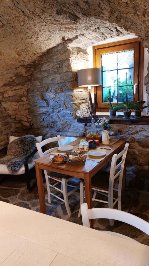 Beb Luca76 Bed & Breakfast Avise Dış mekan fotoğraf