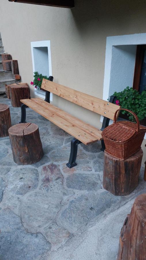 Beb Luca76 Bed & Breakfast Avise Dış mekan fotoğraf